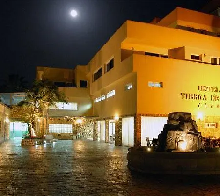 Tierra De Oro Hotel 4*