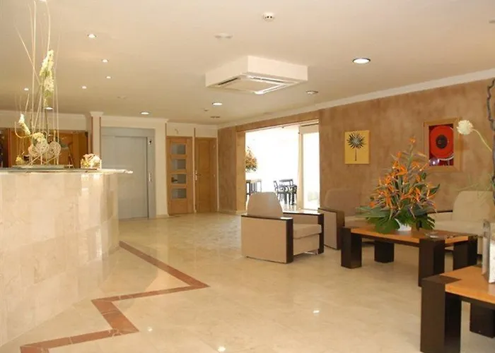 Tierra De Oro لوس رياليخوس