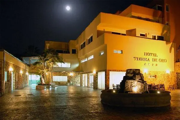Tierra De Oro Отель 4*